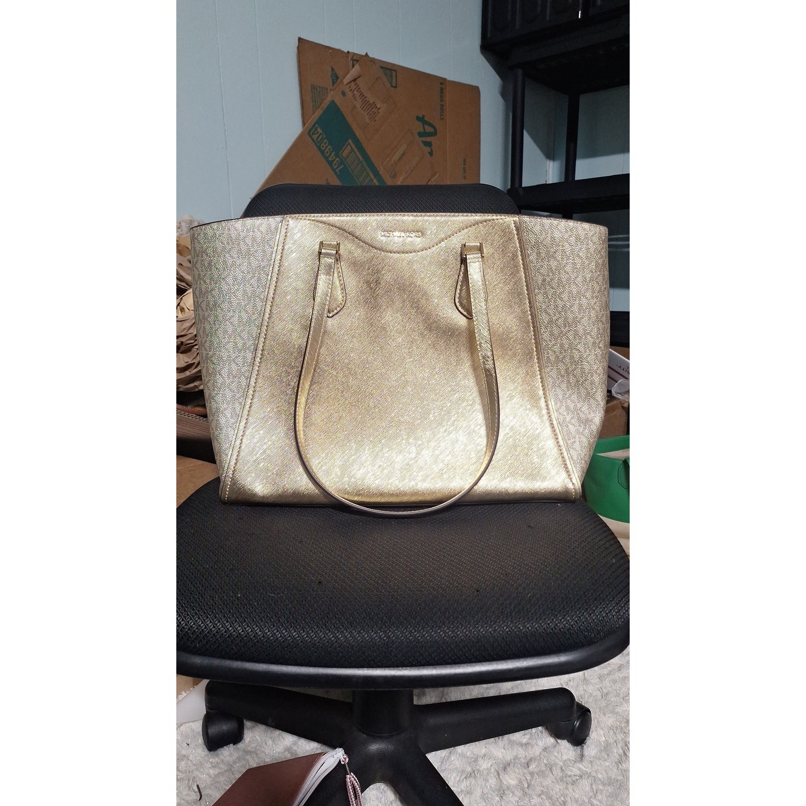 100. Michael Kors Taryn Tote Set